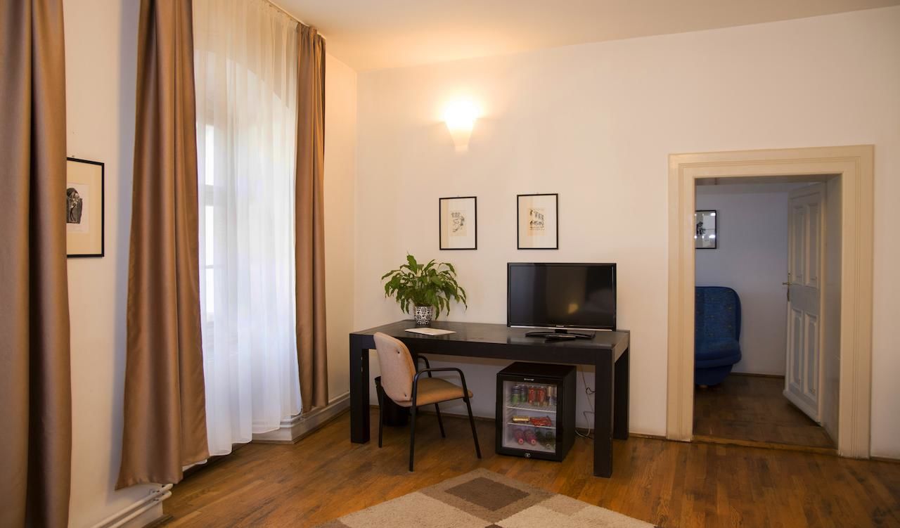Отель Hotel Casa Luxemburg Сибиу-44