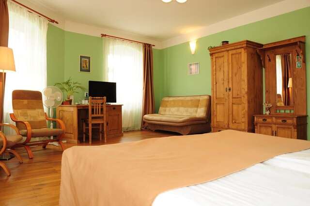 Отель Hotel Casa Luxemburg Сибиу-25