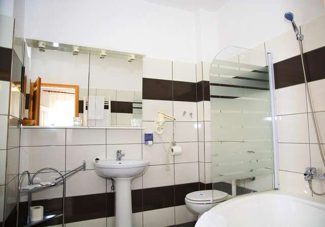 Отель Hotel Casa Luxemburg Сибиу-28