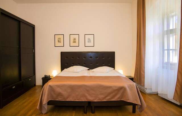 Отель Hotel Casa Luxemburg Сибиу-30